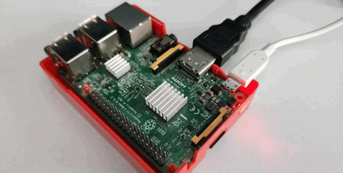 چرا سلف هاستینگ (میزبانی شخصی) در عصر اَبر، مهم‌تر از همیشه است؟